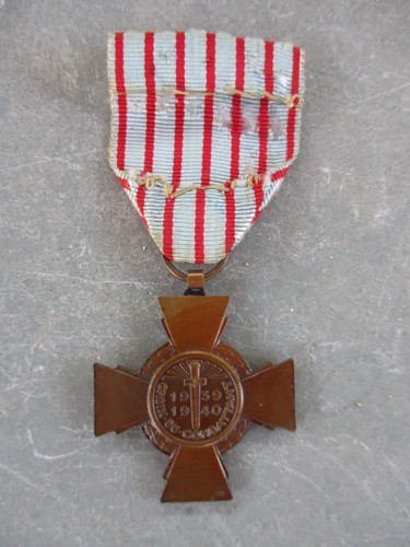 Rare médaille militaire croix - militaire,