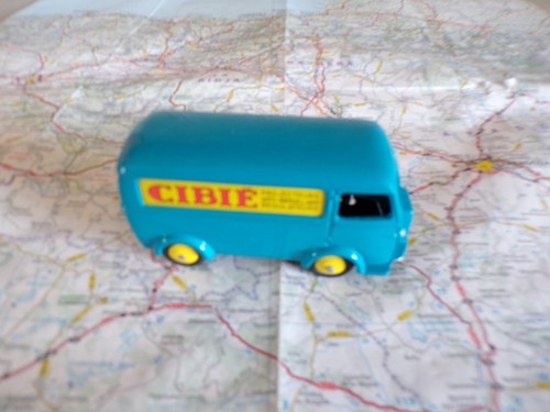 Peugeot cibie dinky toys - d3,