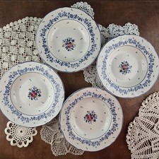 Lot de 4 assiettes creuses