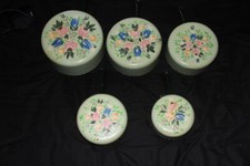 JEU DE 5 ANCIENNE CASSEROLES EN CUIVRE REPEINTE EN VERT PASTEL + DÉCOR DE FLEURS