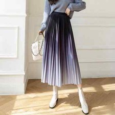 Jupe Long Bleu Satin Doux Plis