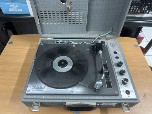 Tourne disque valise - tourne-disque,