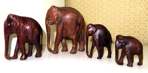 Ancienne famille elephant - ancienne, en