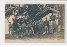 PALOMBIERE - Partage de palombes devant la cabane - état