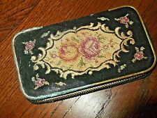 Ancienne petite trousse