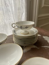 Service À Thé sur Piédouche