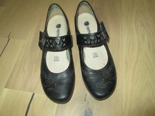 Chaussure uni noir,Taille 39,marque Remonte,Neuve!