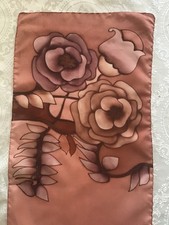 ECHARPE / FOULARD EN SOIE