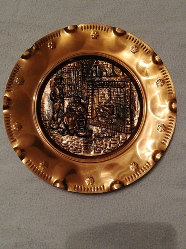 Jolie assiette decorative - decorative, en