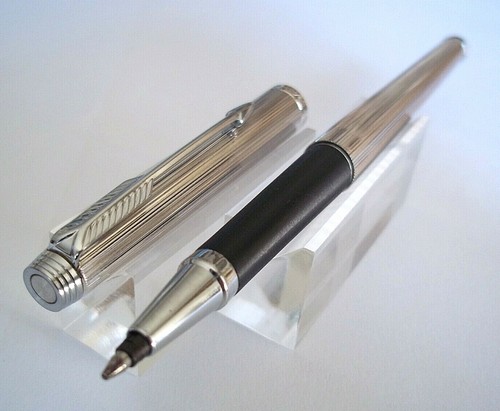 Magnifique stylo roller - stylo, bille