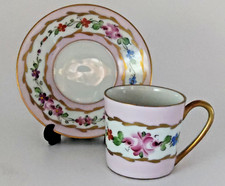Ancienne Tasse à café en porcelaine décor peint à la main rose Limoges