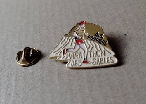 Pin pompier pompiers - pin's,