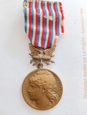 Médaille Des Postes Et Telecommunications Attribuée