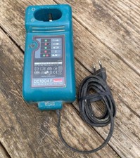 Makita DC1804F Chargeur rapide de Batterie 7.2V à 18V Ni-Mh et Ni-Cd