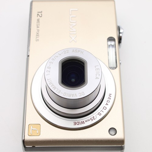 Appareil photo compact