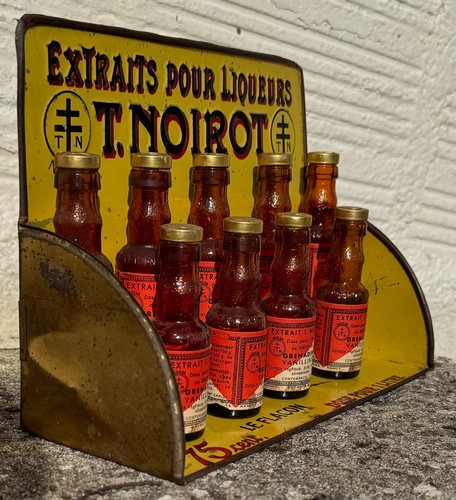 Ancien présentoir tôle