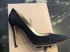Authentique Escarpins Daim Noir Gianvito Rossi 37,5 Boîte 