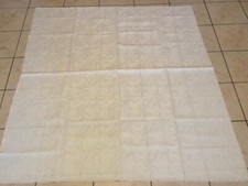 Tissu 150 x 130 cm - blanc  - genre damassé plus prononcé