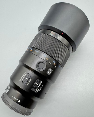 Sony 90mm macro - sony, oss