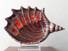 Grand plat en céramique de