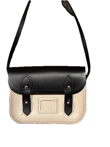 The cambridge satchel company - cambridge,
