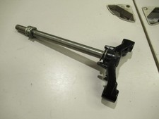 Té de fourche inférieur (MBK ou Yamaha - Mach G ou Jog air 50 2004 - 2014)