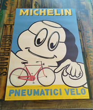 Ancienne affiche publicitaire Michelin.
