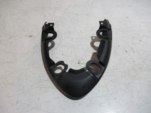 Plastique arrière suzuki - plastique,