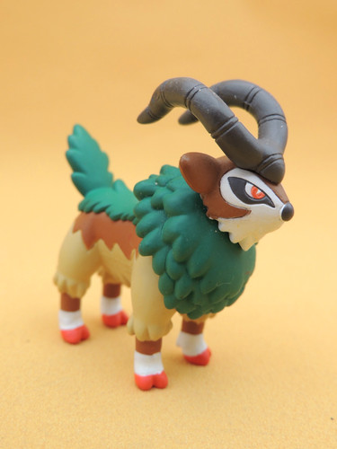 Chevroum gogoat pokémon - -,