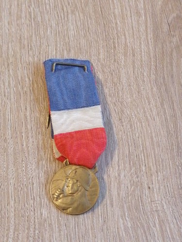 Médaille oeuvres des - oeuvres,