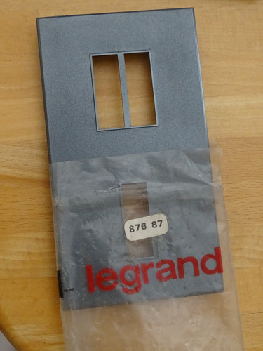 Legrand chambord enjoliveur - legrand,