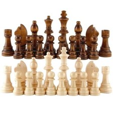 32 pieces d'échecs en bois -