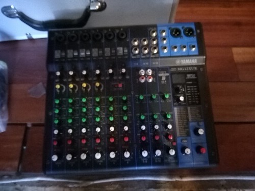 Yamaha mg10xu input - 10-input, 4-bus