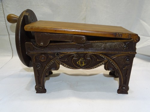 Joli ancien coupe tabac - ancien,