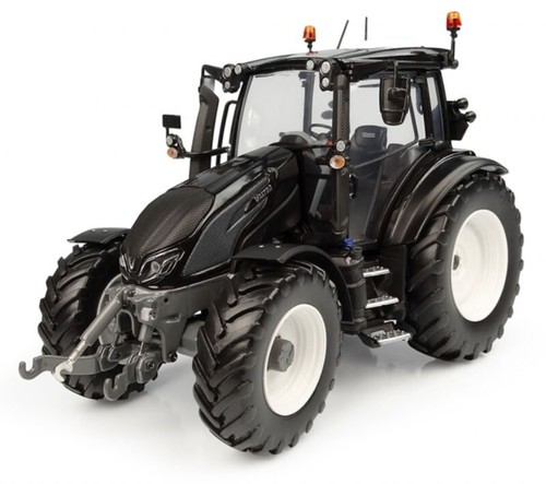 Universal hobbies valtra - universal,