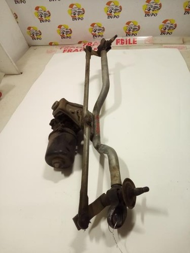 Moteur essuie glace avant