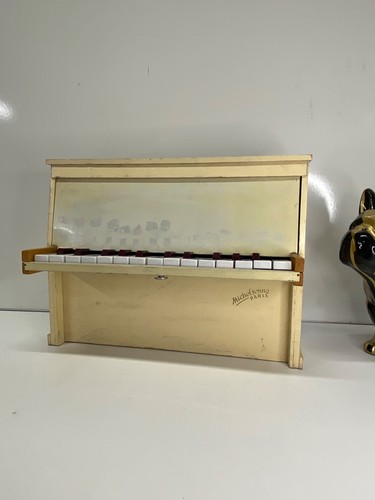 Ancien jouet piano année 1950