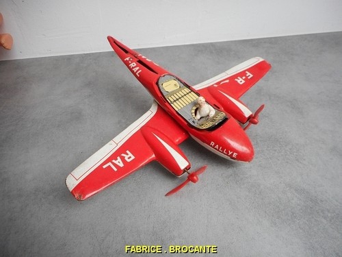 Avion restaurer joustra - a,