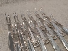 12 fourchettes à escargots