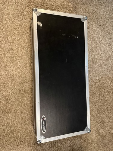 Odyusa flight case fits - flight,