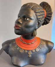 Grand Buste femme AFRICAINE