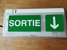 1 Bloc Secours KAUFEL 55 Lumens Autonomie 1 heure' Prix en baisse: 28€