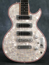 Zemaitis S22ST 3S JCR avec étui rigide USED