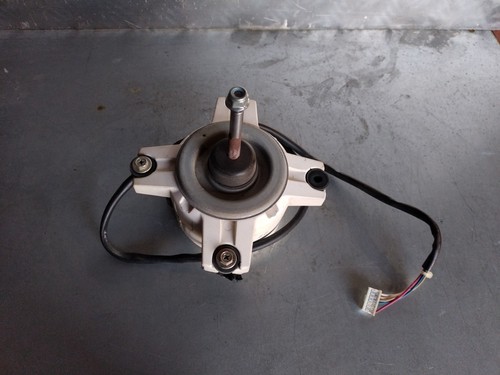 Moteur ventilateur daikin - moteur,