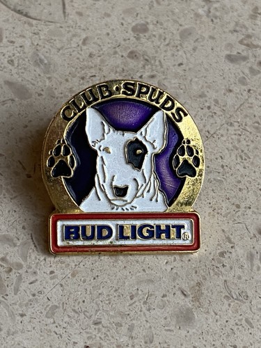 Pin bud light club - pin’s,