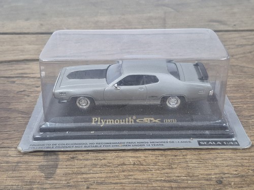 Voiture miniature plymouth - voiture,