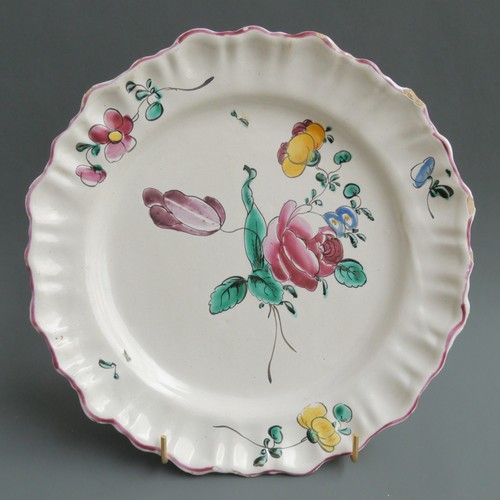 Assiette décor petit - -,