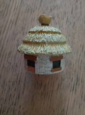 Village astérix hutte - ,