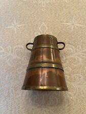 Petit pot en cuivre de