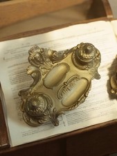 Encrier ancien en bronze signé Bossu vintage, objet de collection écriture rétro